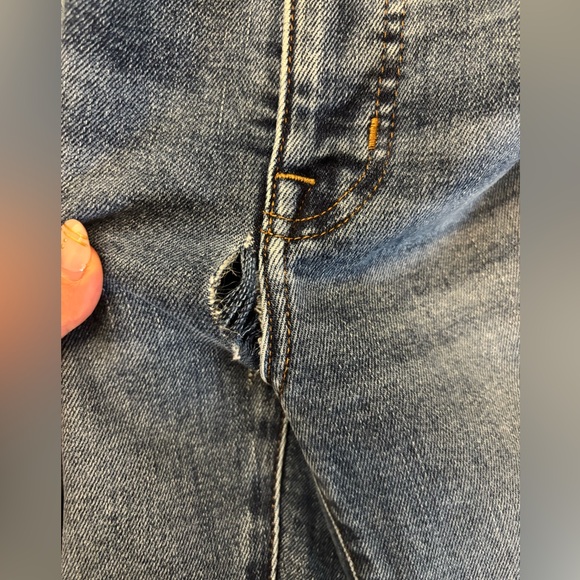 Madewell Mid Rise Kick Out Cropped Jean Size 28 in Brinton Wash - Picture 11 of 11